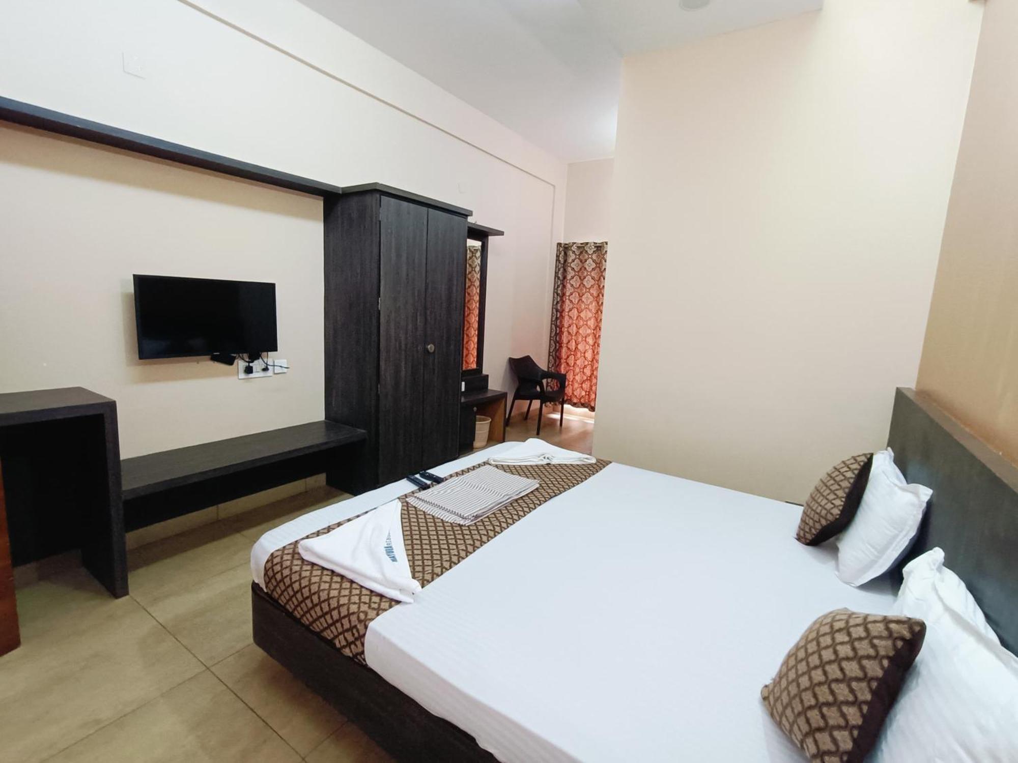 Hotel Mayura Residency Subrahmanya Εξωτερικό φωτογραφία